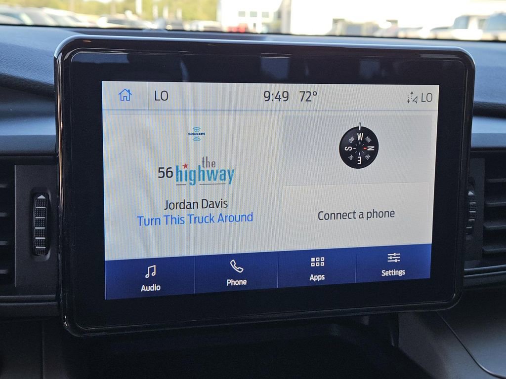 Used 2023 Ford Explorer XLT image 14