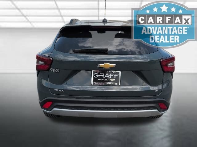 Certified 2025 Chevrolet Trax LT FWD image 27