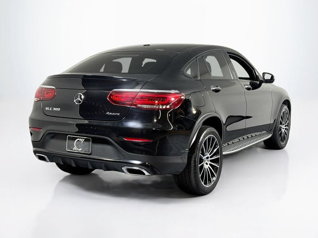 Used 2020 Mercedes-Benz GLC 300 4MATIC Coupe image 5