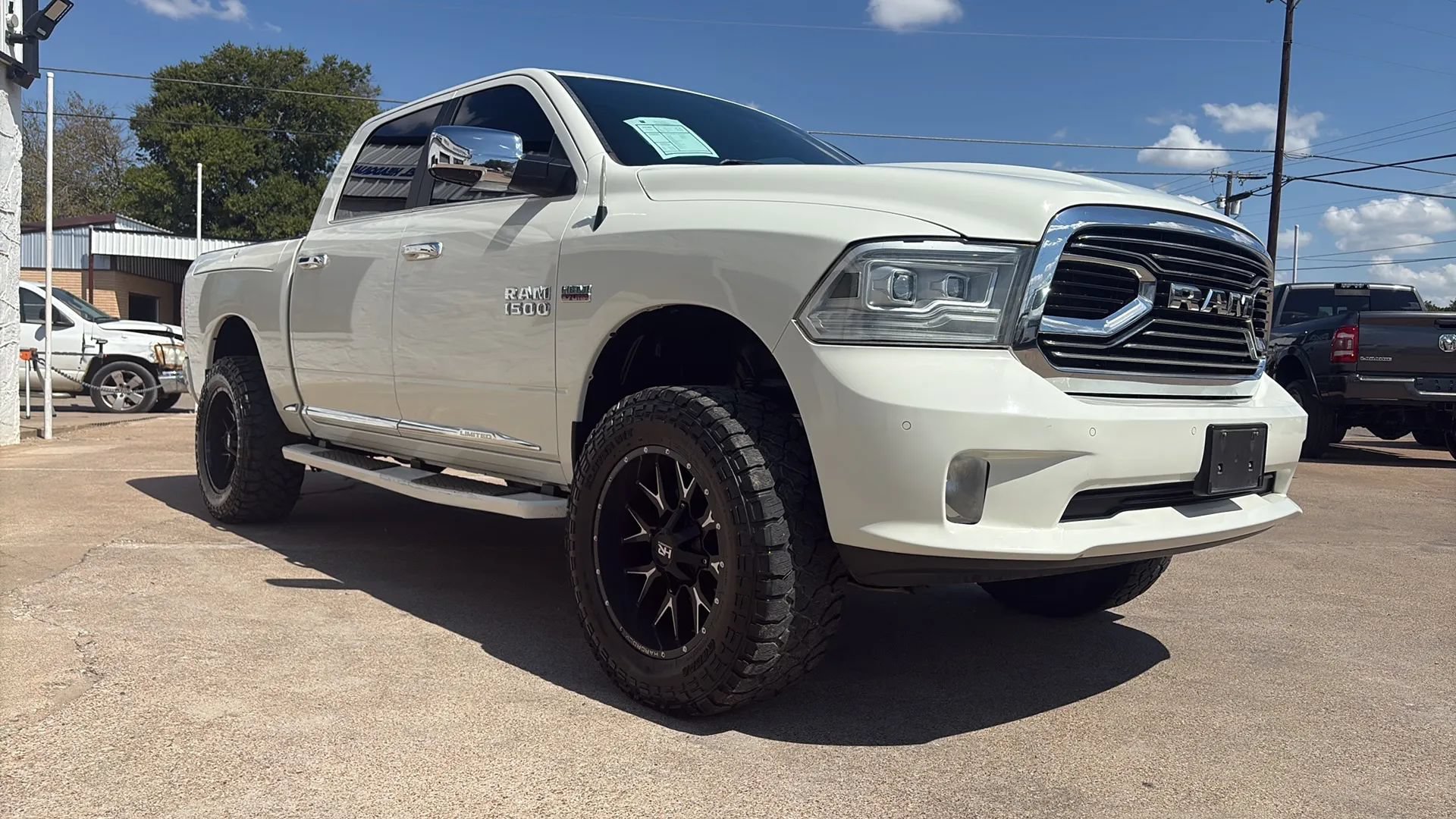 Used 2017 RAM 1500 Limited AWD/4WD image 4