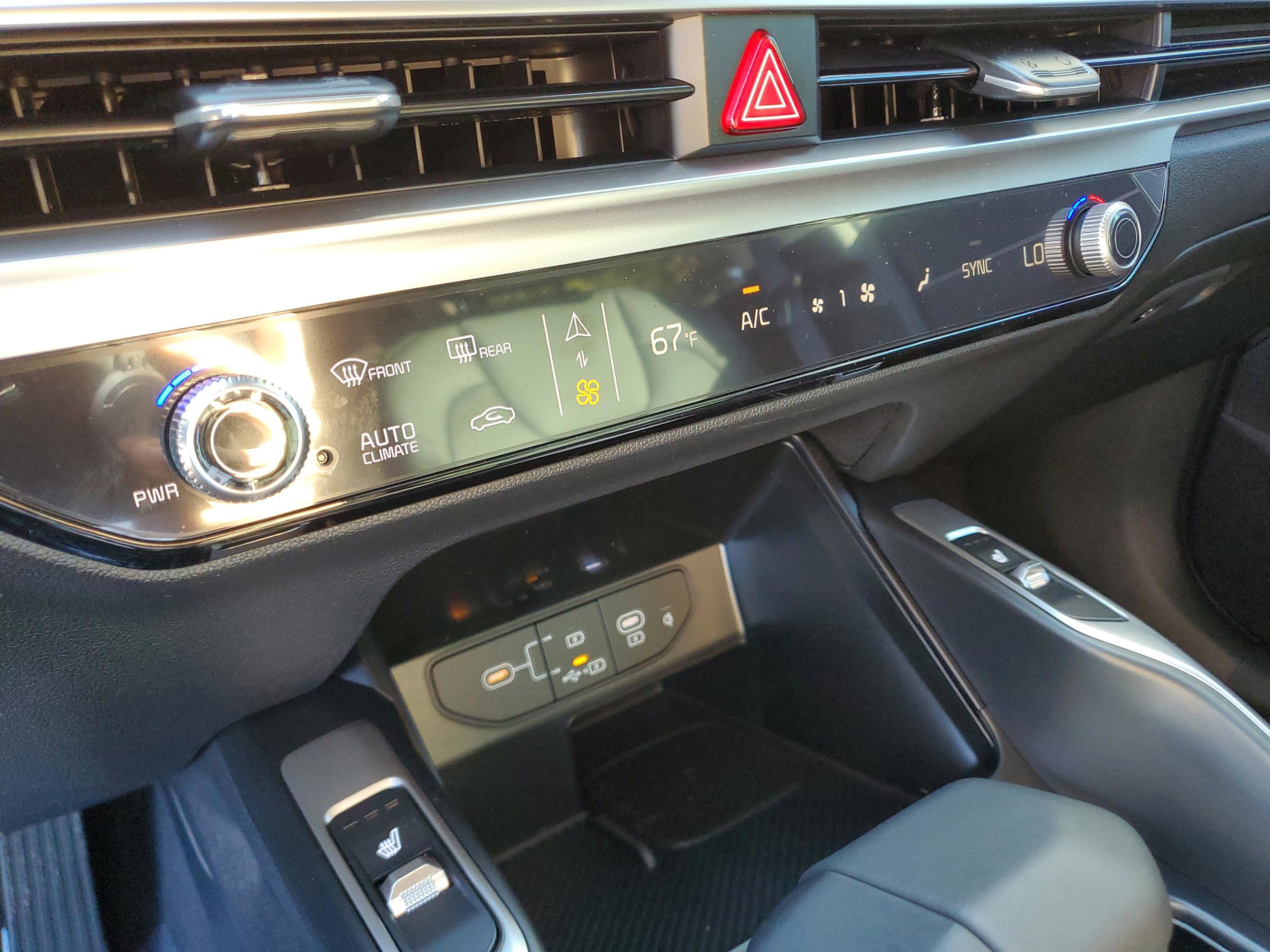 New 2026 Kia Sorento S FWD image 23
