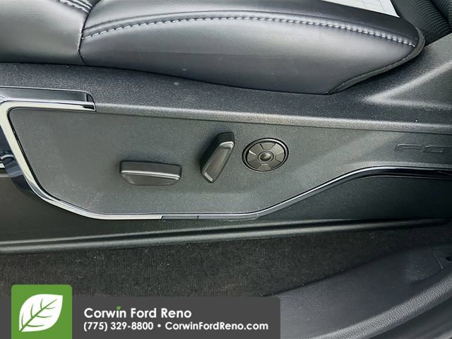 New 2026 Ford F250 Platinum w/ Tremor Off-Road Package AWD/4WD image 21