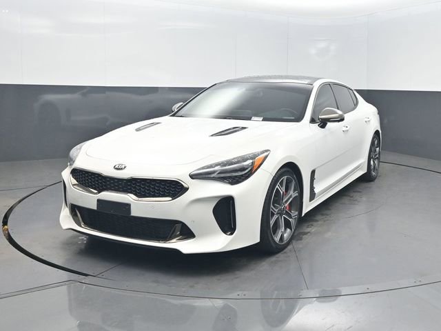 Used 2020 Kia Stinger GT2 image 1