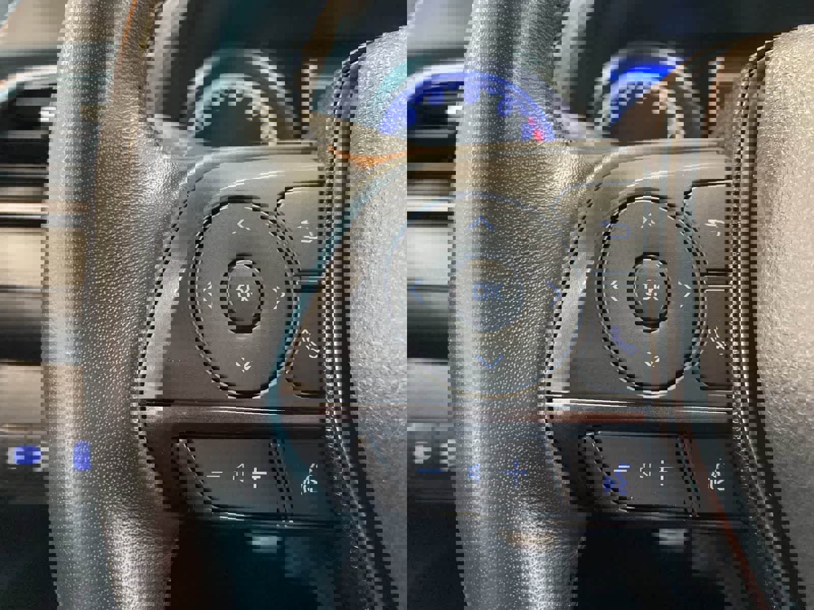 Used 2024 Toyota Camry SE FWD image 19