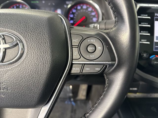 Used 2019 Toyota Camry XSE image 13