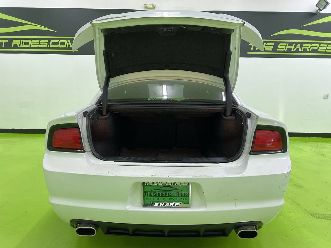 Used 2011 Dodge Charger Rallye RWD image 9