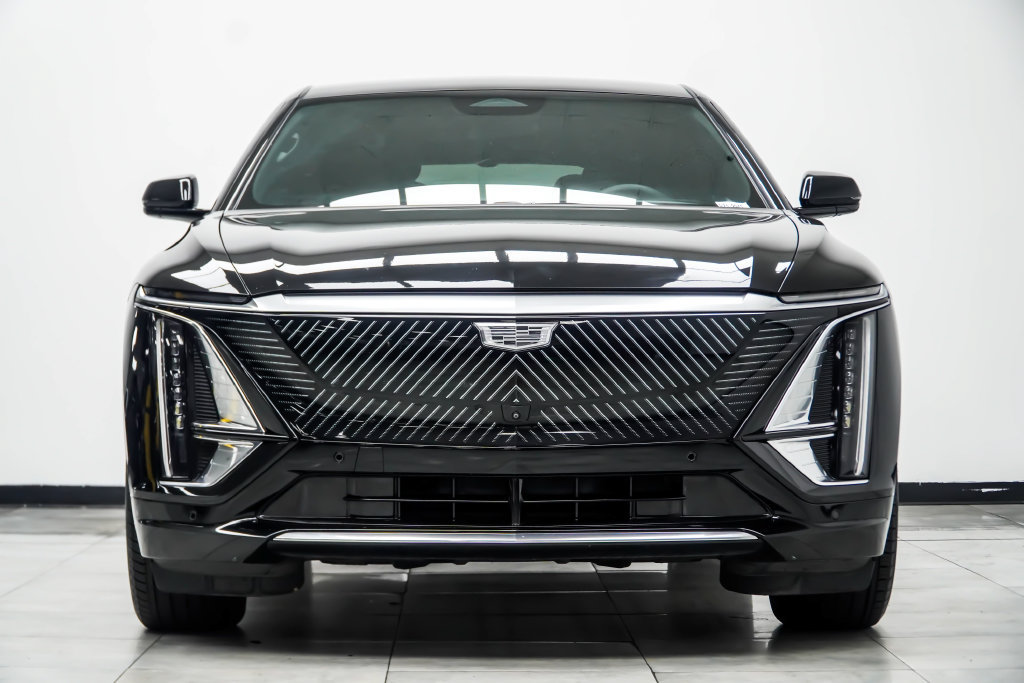 Used 2024 Cadillac Lyriq Tech w/ Driver Assist Package RWD image 11