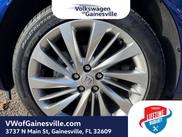 Used 2025 Buick Envision Avenir image 29