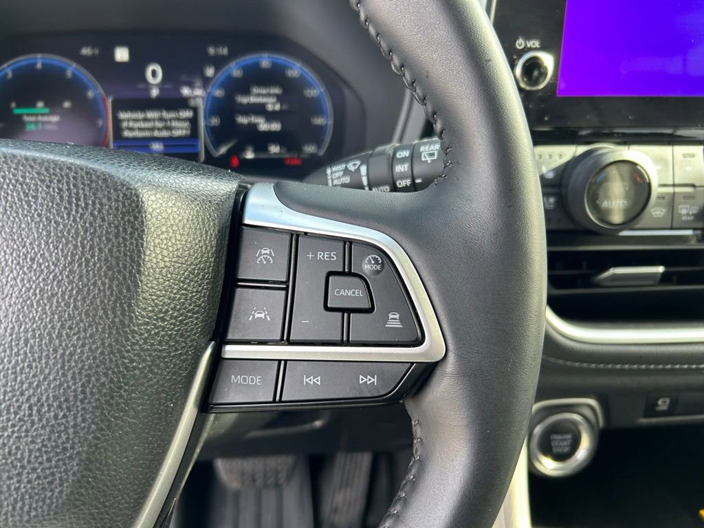 Used 2024 Toyota Grand Highlander Limited image 23