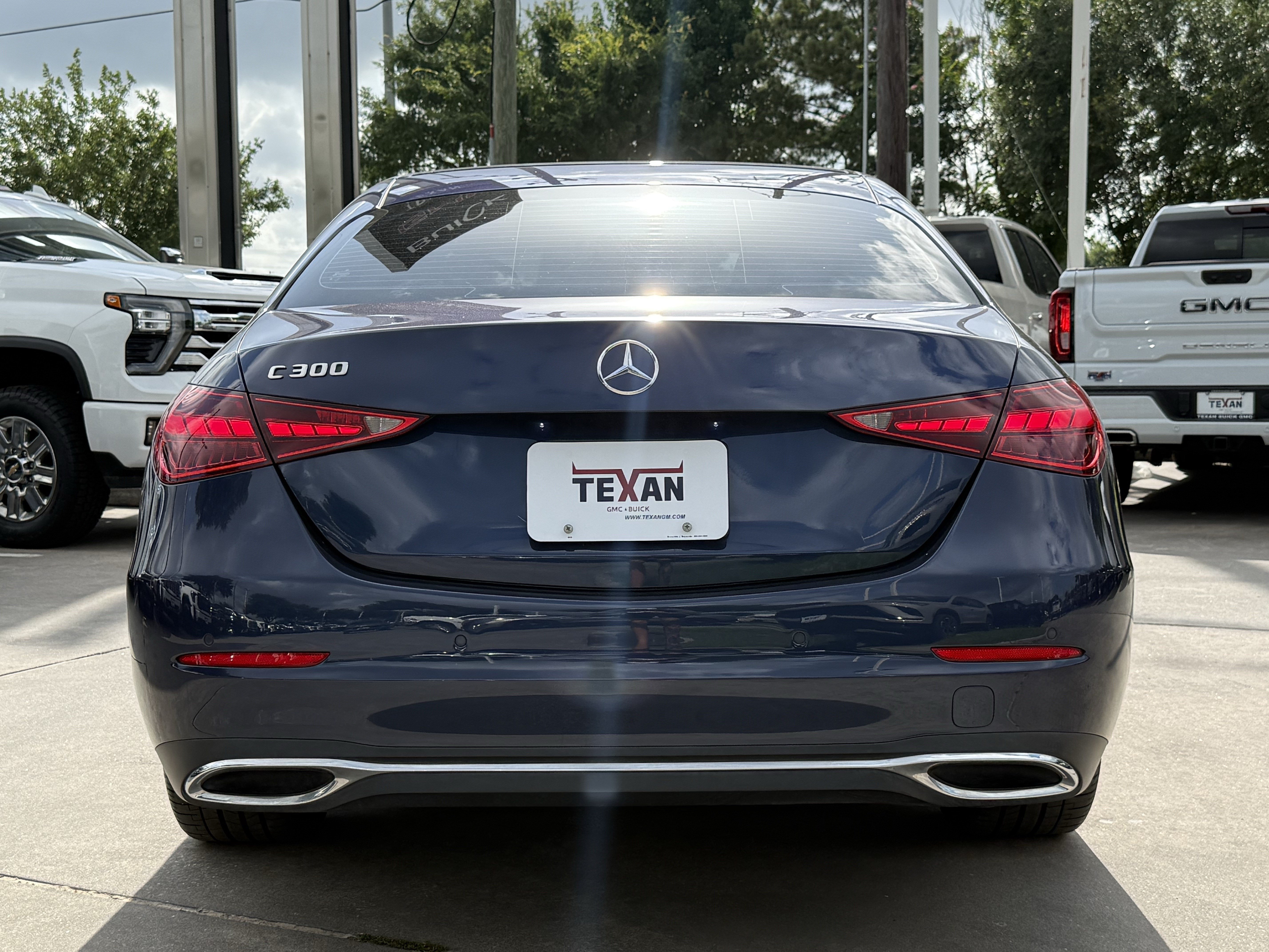 Used 2024 Mercedes-Benz C 300 Sedan image 6