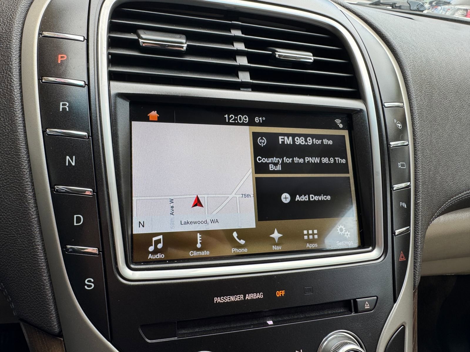 Used 2016 Lincoln MKX Reserve w/ Technology Package AWD/4WD image 26