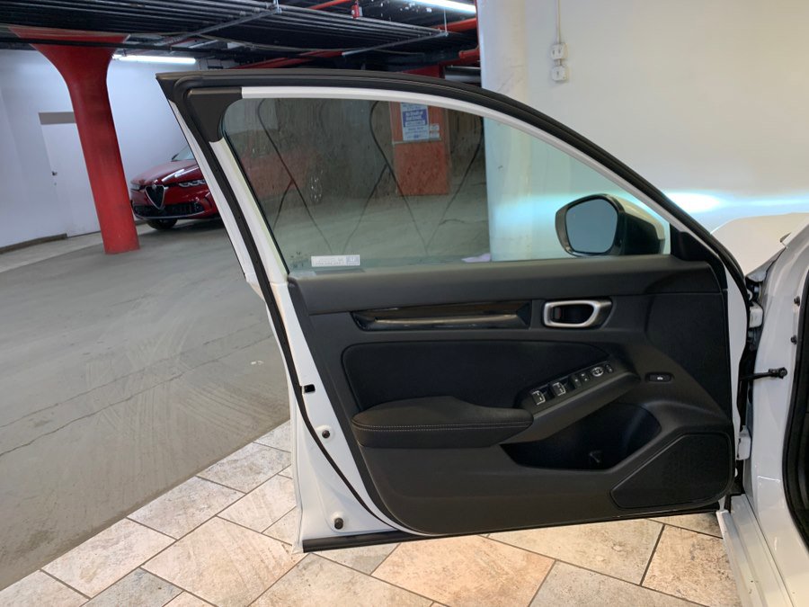 Used 2023 Honda Civic EX image 13