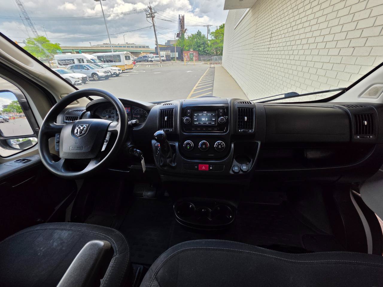 Used 2019 RAM ProMaster 2500 FWD image 15