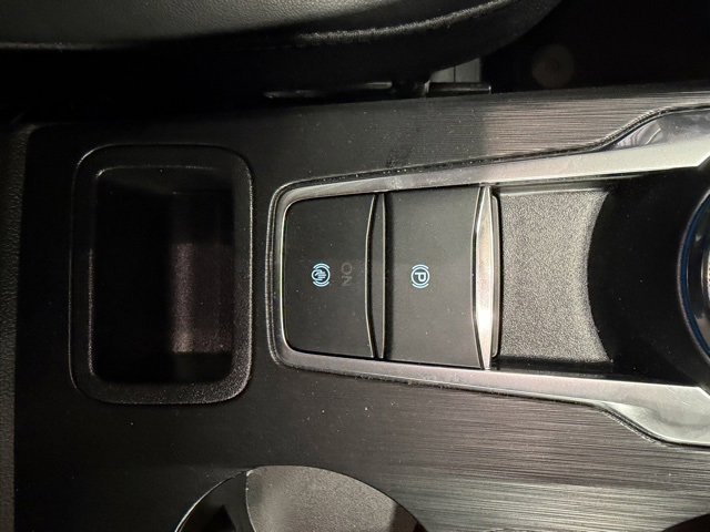 Used 2025 Ford Escape Platinum w/ Class II Trailer Tow Package image 20