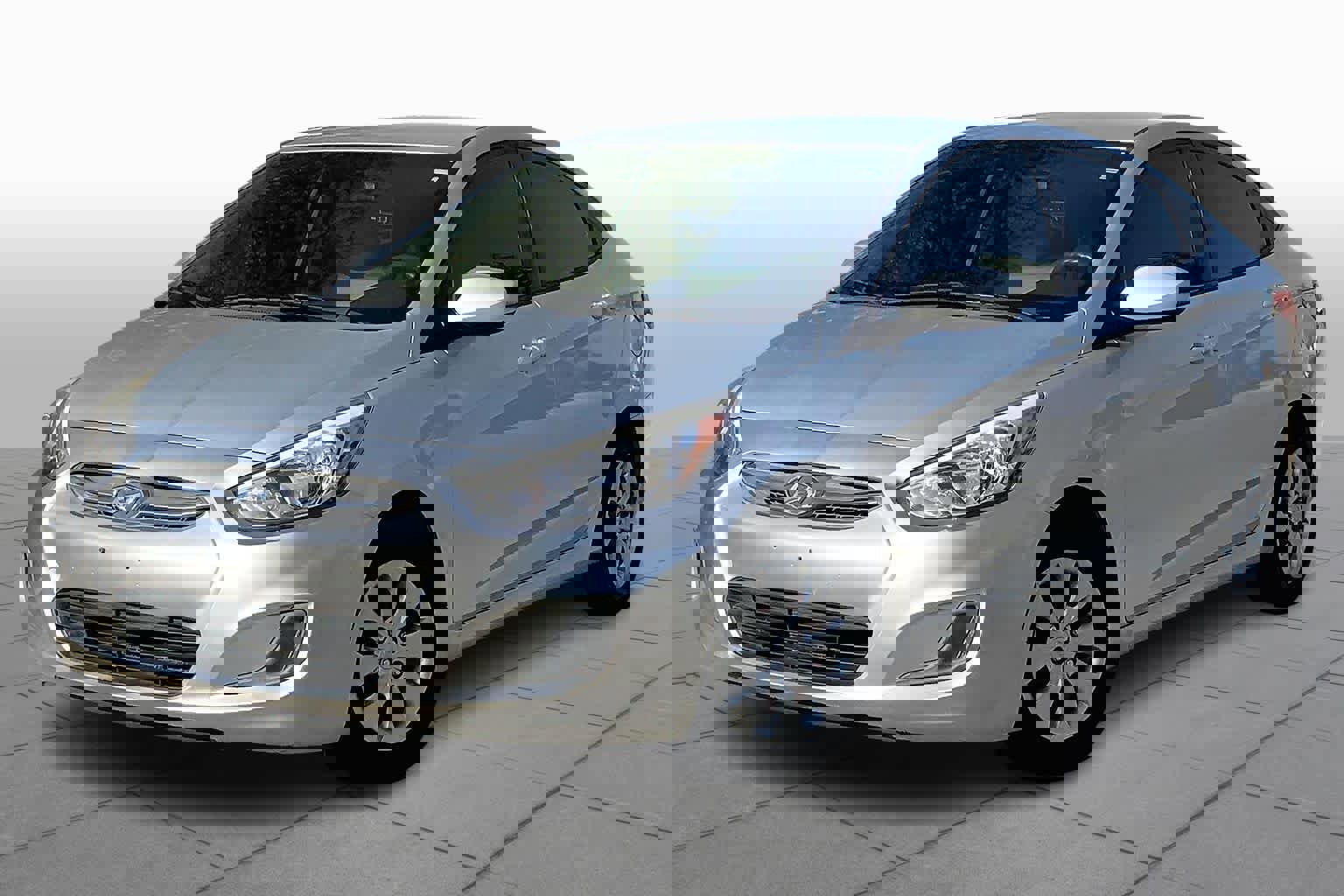 Used 2017 Hyundai Accent SE image 1