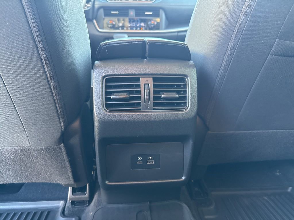 Used 2023 Nissan Rogue SV image 22