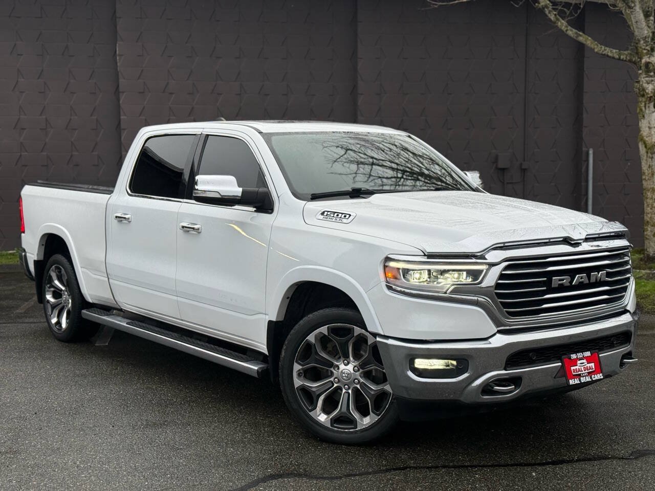 Used 2019 RAM 1500 Laramie Longhorn w/ Bed Utility Group AWD/4WD image 3