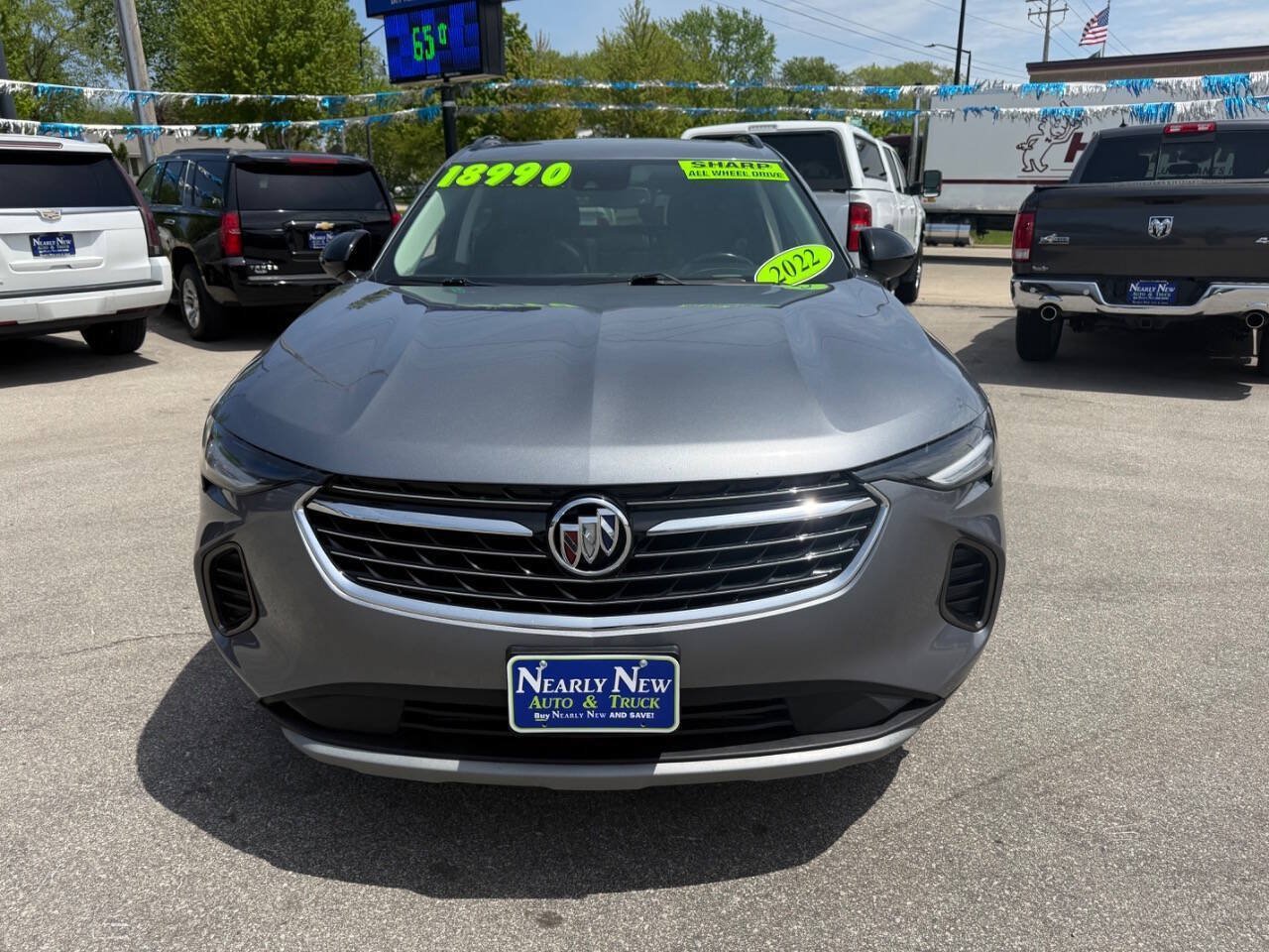 Used 2022 Buick Envision Essence w/ Sport Touring Package AWD/4WD image 3