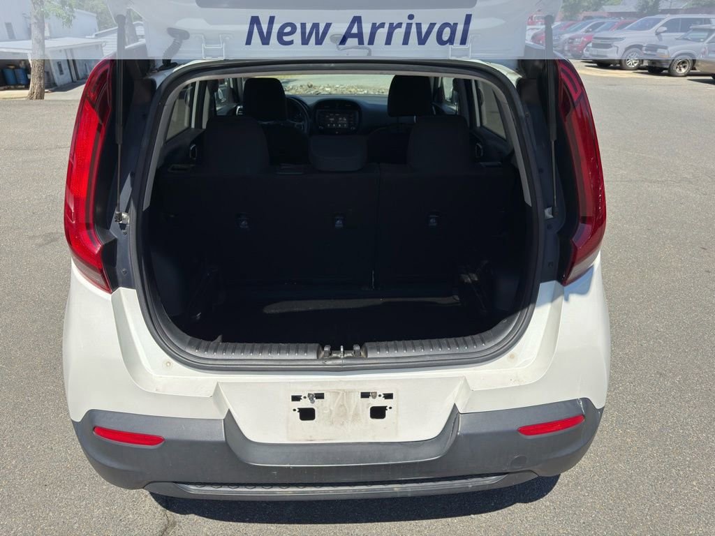 Used 2021 Kia Soul S FWD image 6