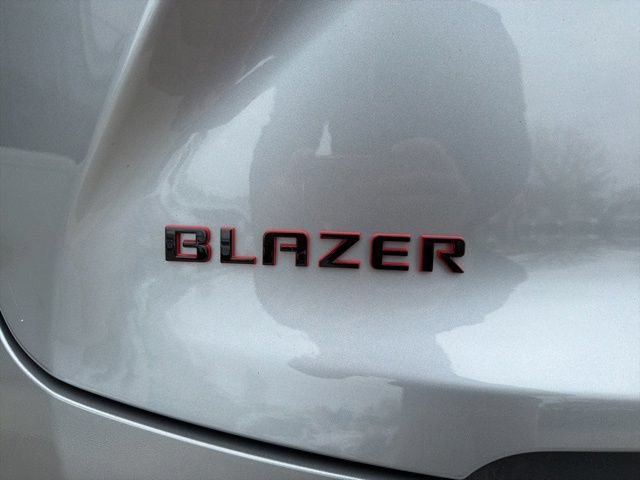 Certified 2024 Chevrolet Blazer LT w/ Redline Edition FWD image 12