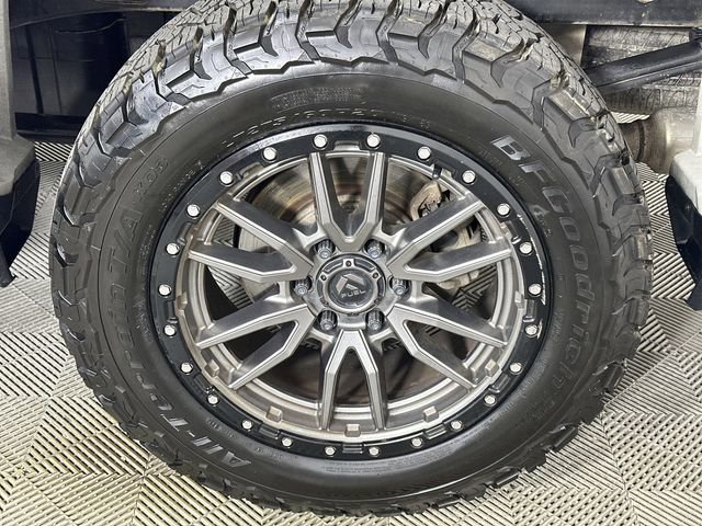 Used 2020 GMC Sierra 1500 AT4 w/ AT4 Premium Package AWD/4WD image 34