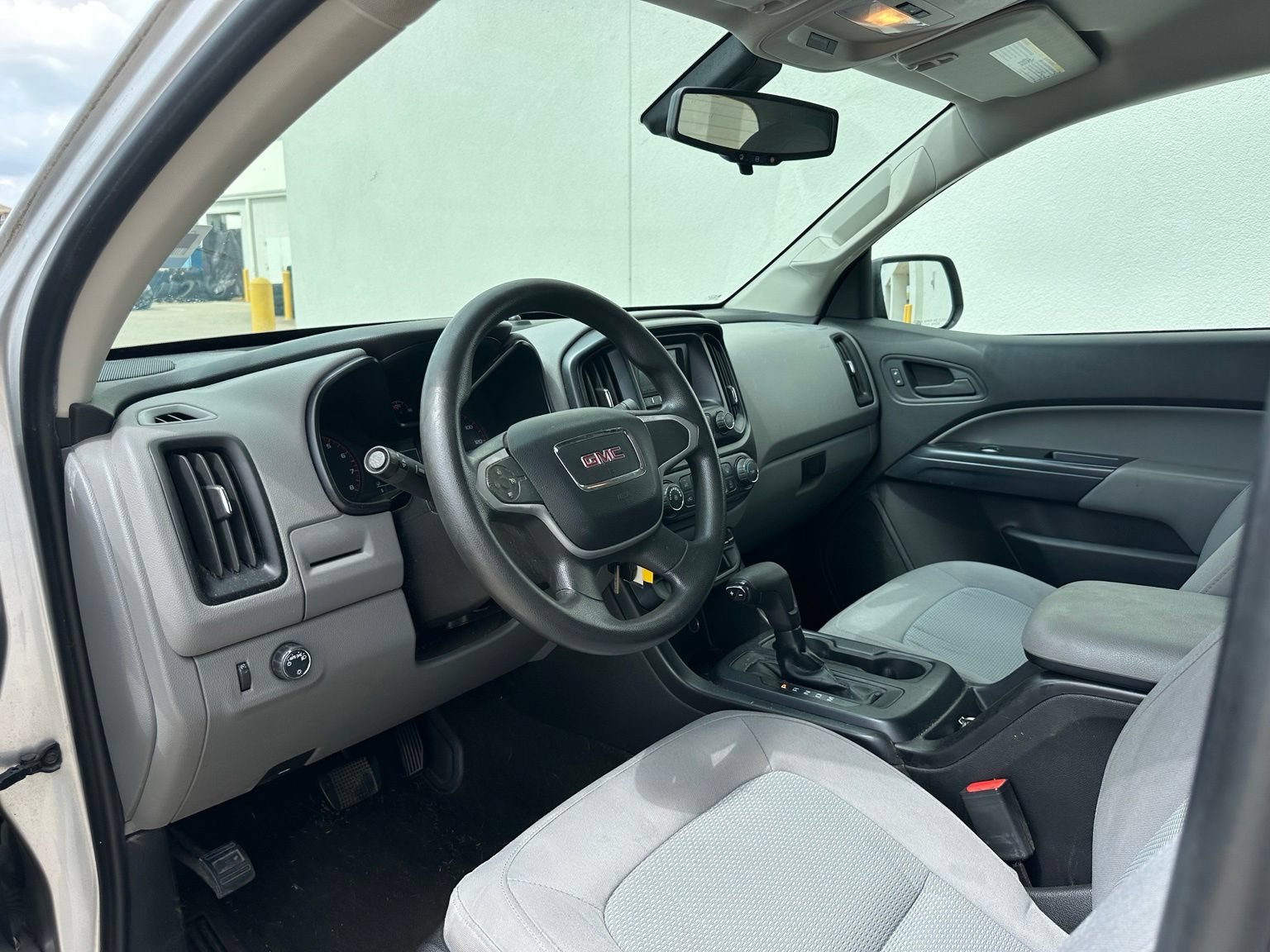 Used 2016 GMC Canyon W/T w/ Convenience Package RWD image 8