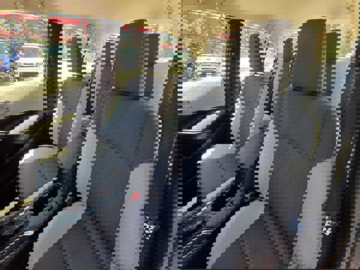 Used 2023 Toyota Corolla LE image 24