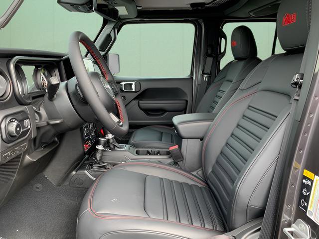 New 2024 Jeep Wrangler Unlimited Rubicon w/ Technology Group image 14
