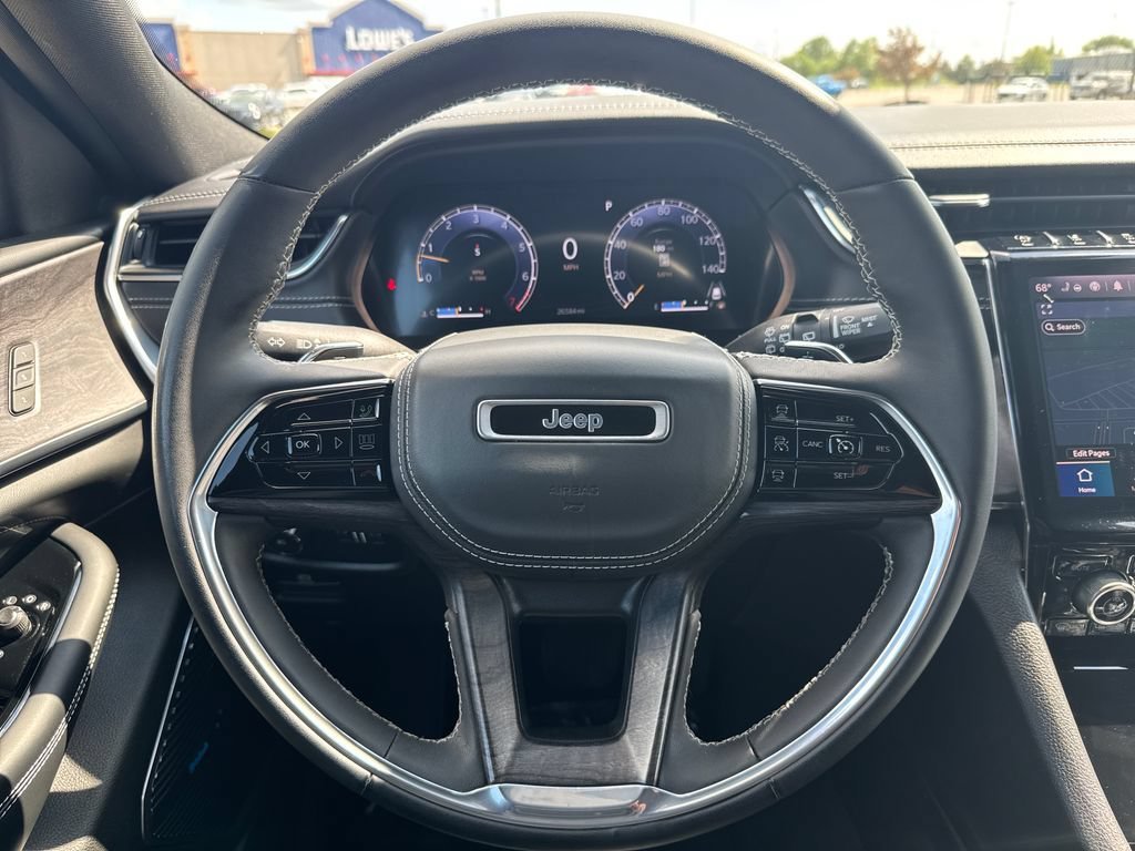 Used 2023 Jeep Grand Cherokee L Overland AWD/4WD image 21