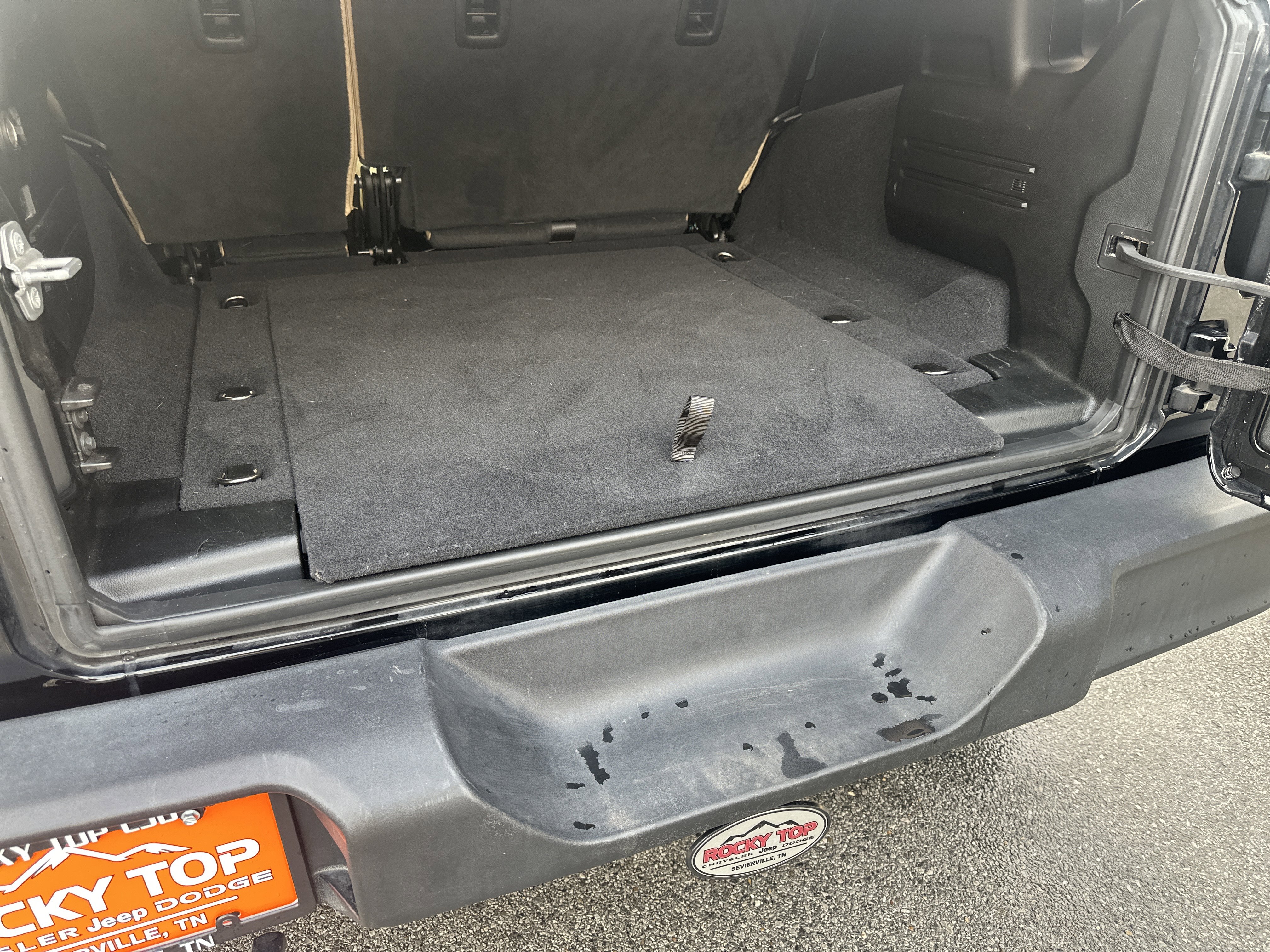 Used 2020 Jeep Wrangler Unlimited Sport image 24