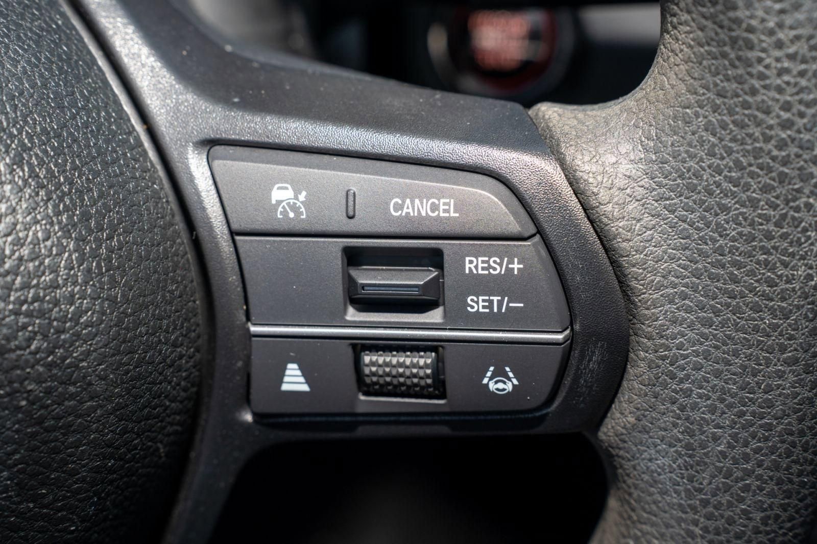 Certified 2025 Honda Accord SE image 32