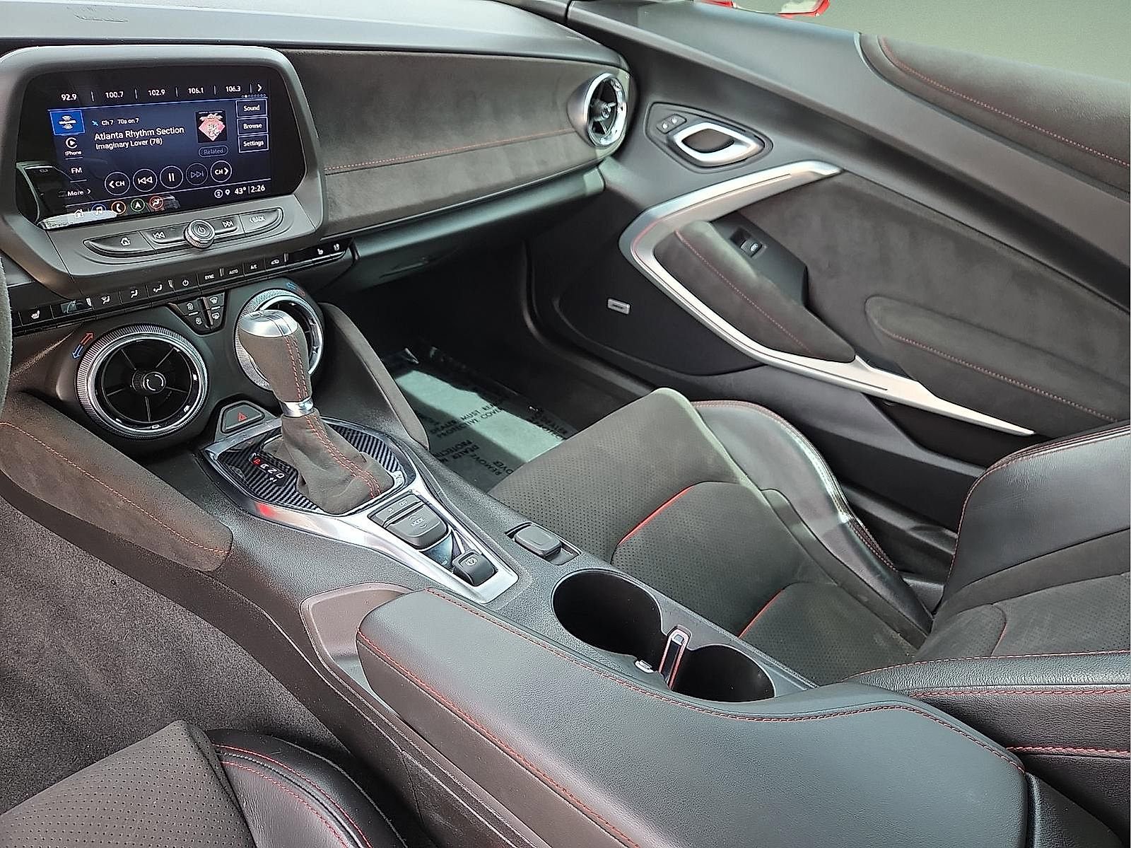 Used 2022 Chevrolet Camaro ZL1 image 12