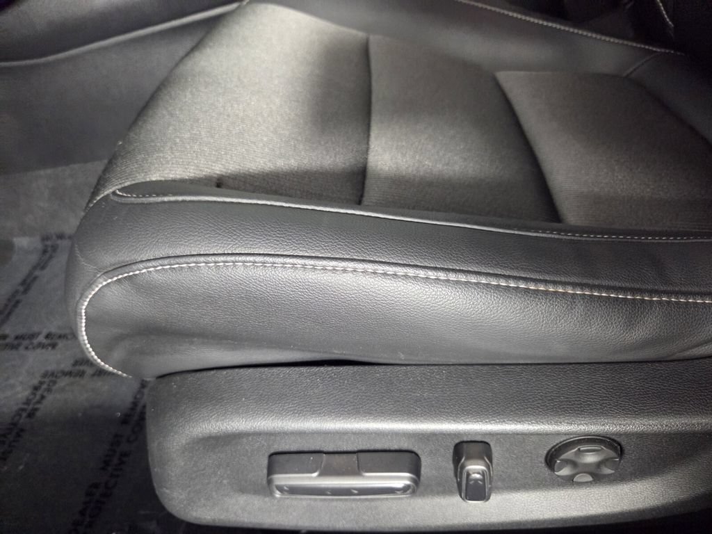 Used 2022 Honda Accord Sport image 10
