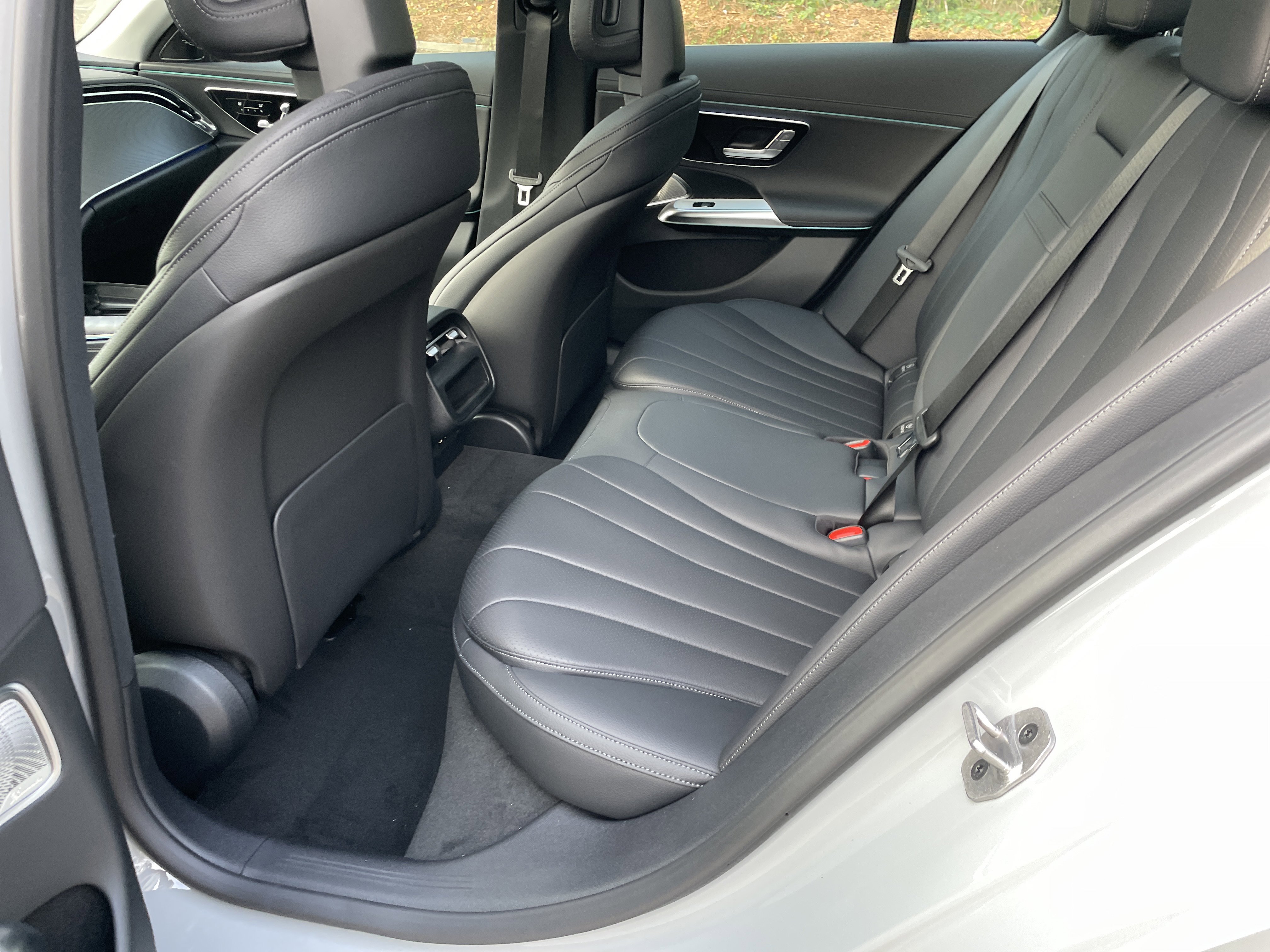 New 2026 Mercedes-Benz E 350 Sedan image 36