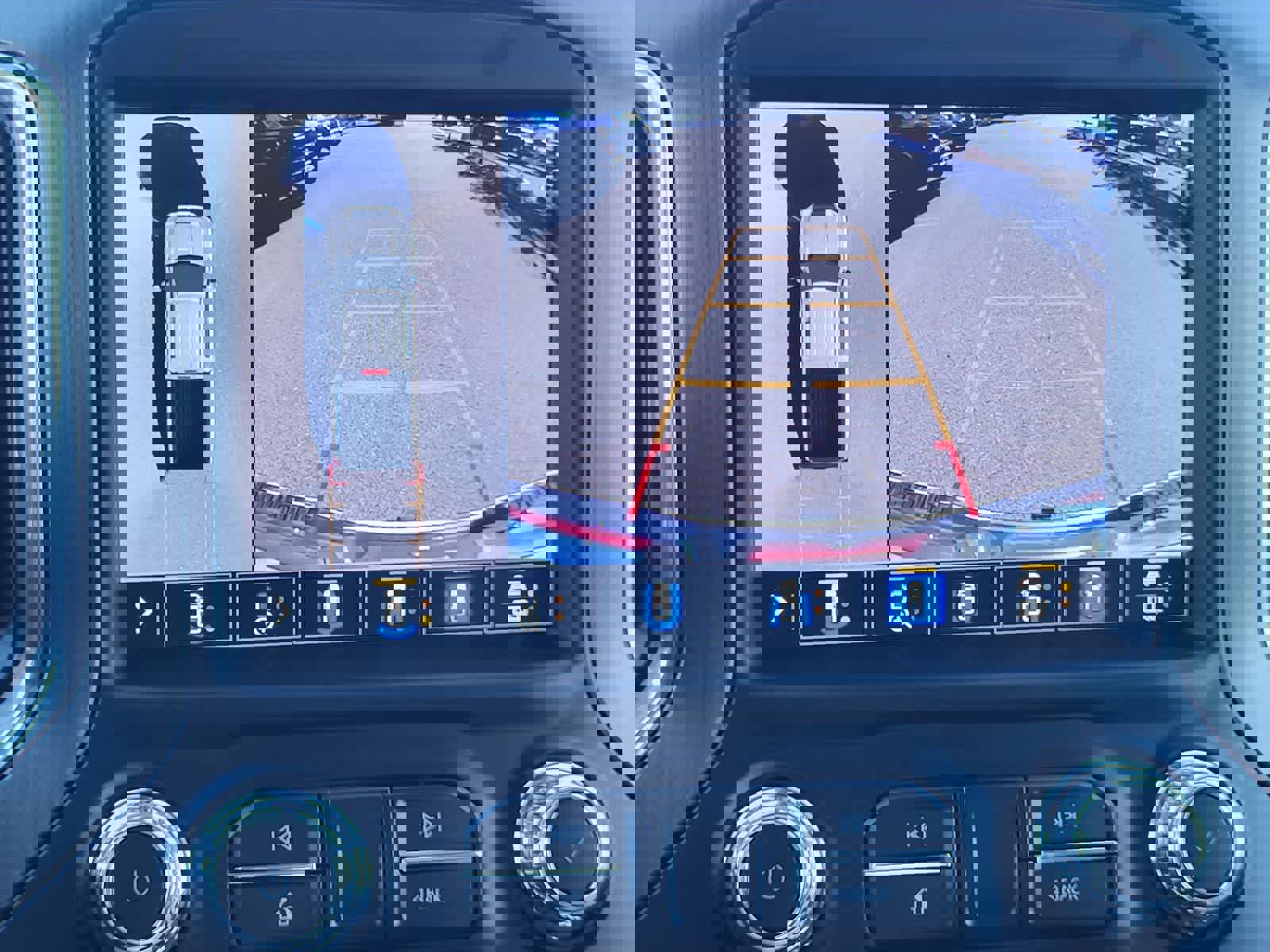 Used 2022 GMC Sierra 2500 Denali w/ Denali Ultimate Package image 22