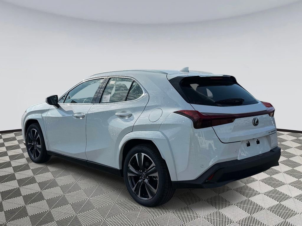 Used 2026 Lexus UX 300h AWD w/ Accessory Package (Z1) image 4