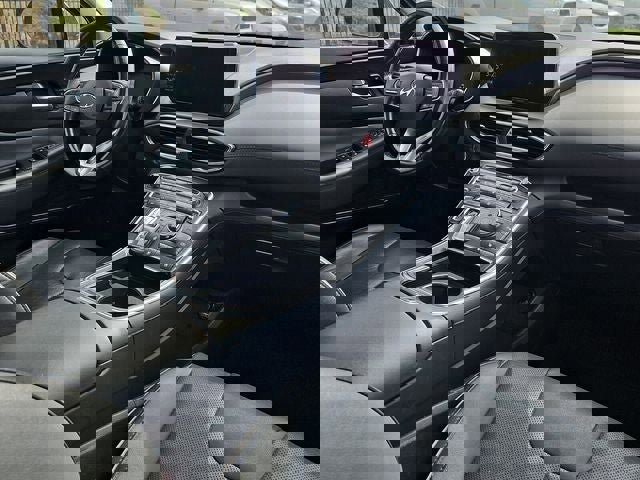 Used 2023 Hyundai Santa Fe Limited image 10