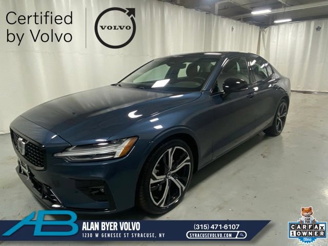 Certified 2025 Volvo S60 B5 Core AWD/4WD image 1