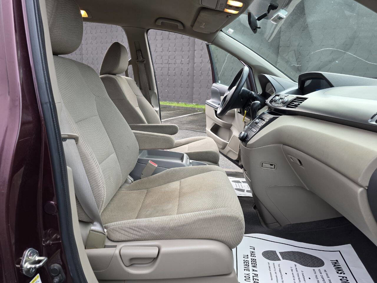 Used 2012 Honda Odyssey LX image 49