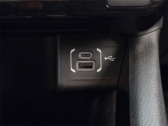 Used 2022 Jeep Compass Trailhawk w/ Trailhawk Elite Group image 22