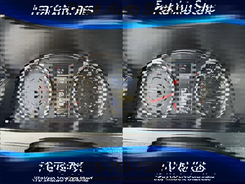 Used 2015 Toyota Camry SE image 18