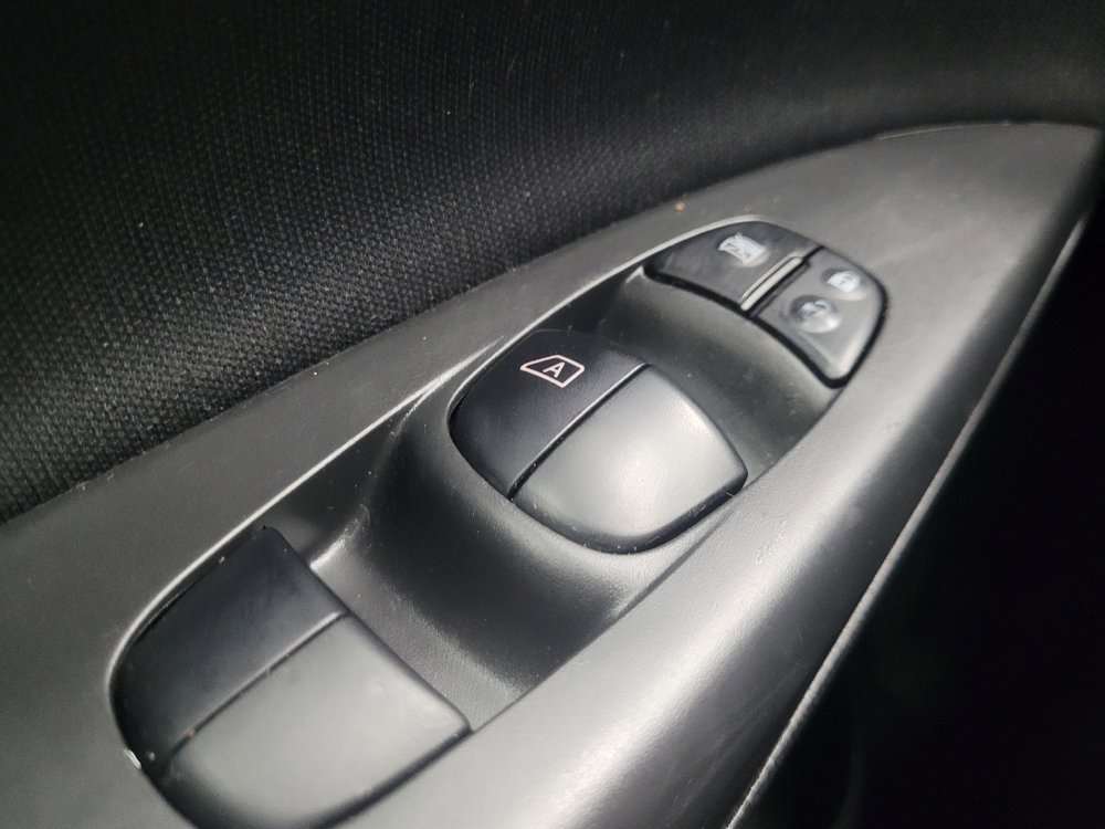 Used 2019 Nissan Sentra SV FWD image 27