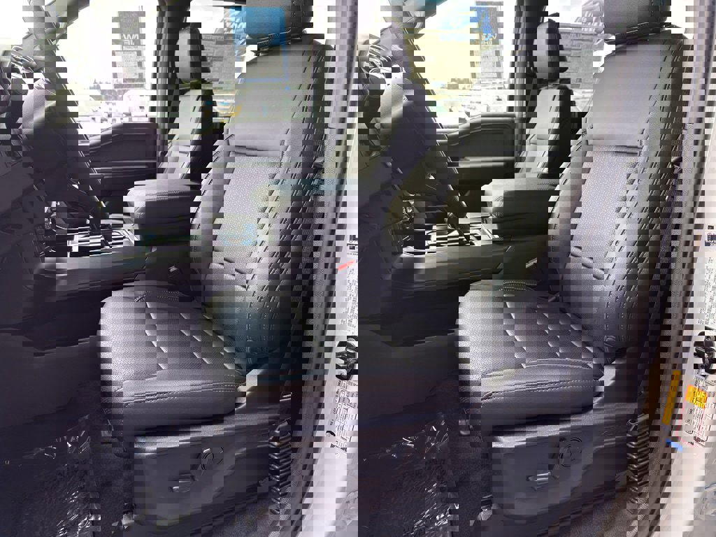 New 2026 Ford F150 Lariat image 15