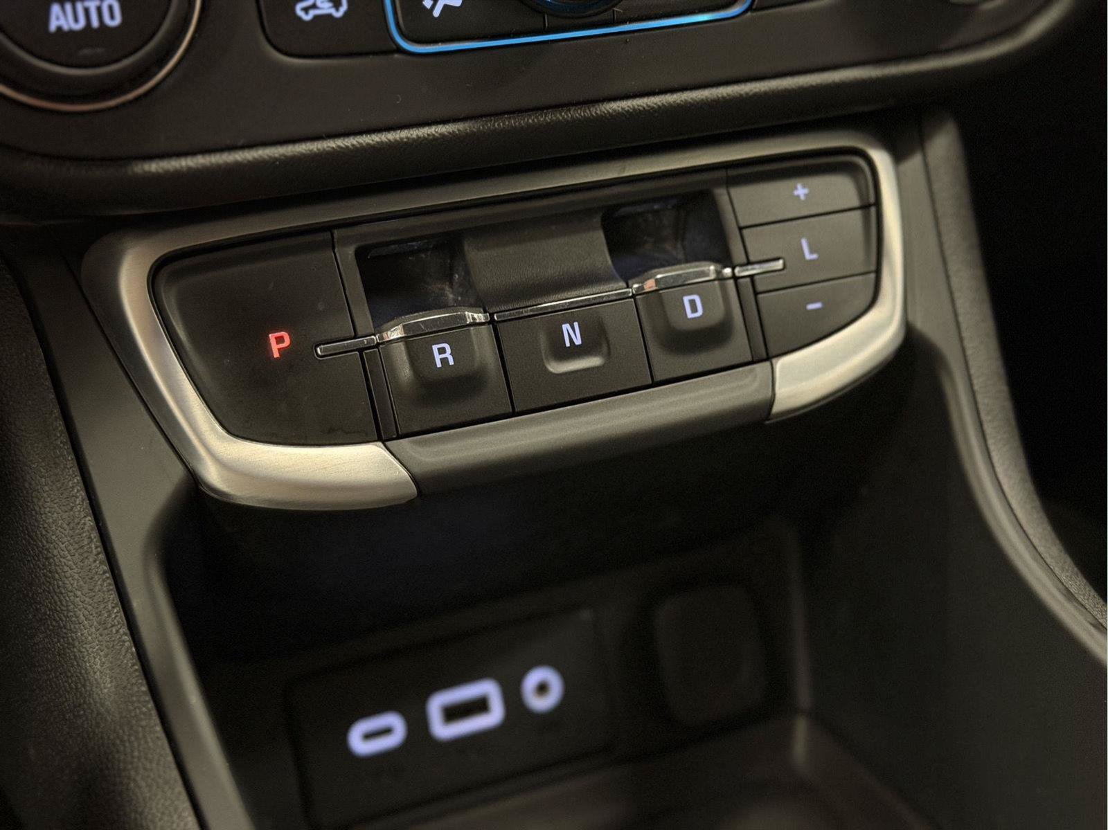 Used 2022 GMC Terrain SLE w/ Driver Convenience Package AWD/4WD image 19