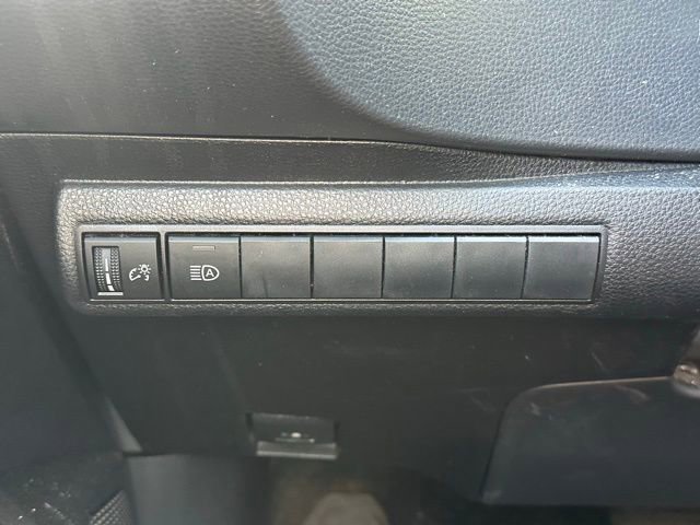 Used 2022 Toyota Corolla SE FWD image 18