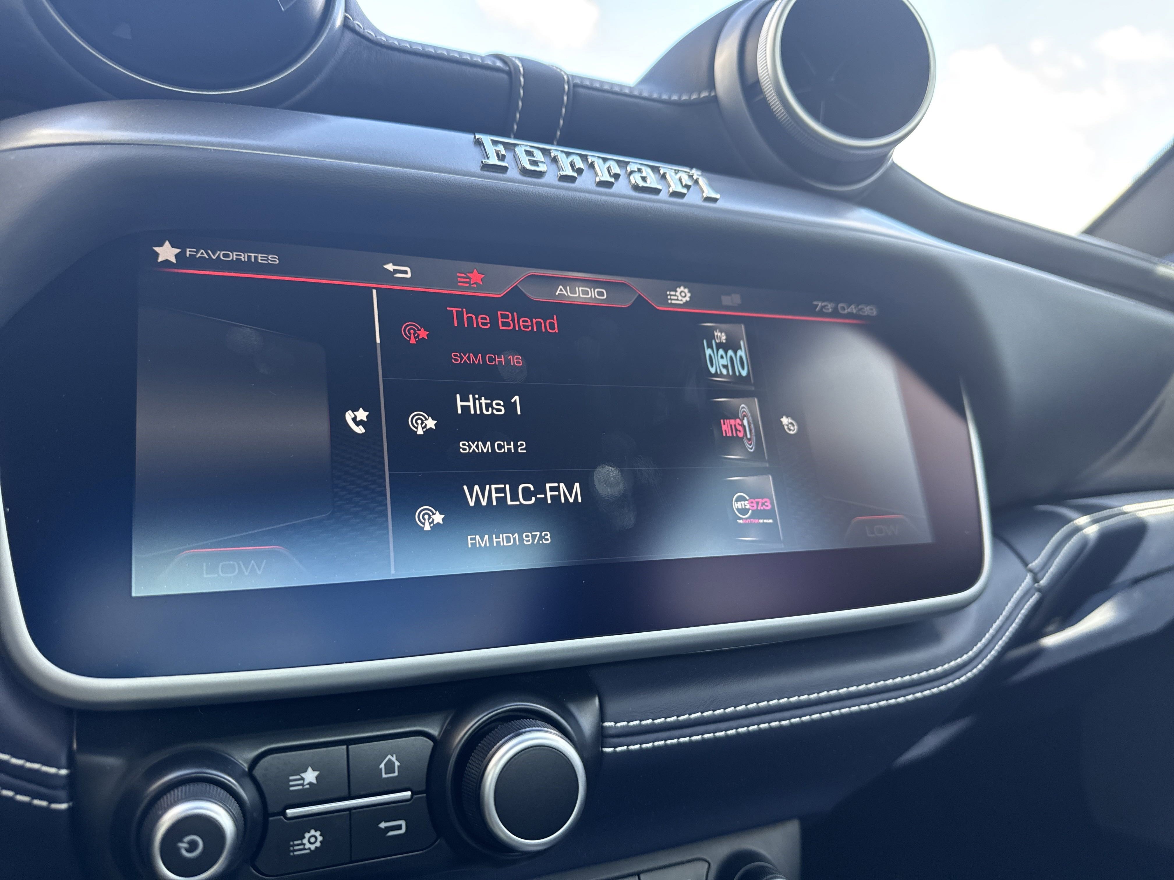 Used 2019 Ferrari Portofino image 24