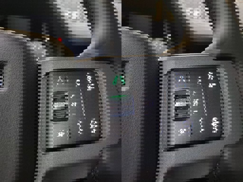 New 2026 Land Rover Defender 110 S image 16