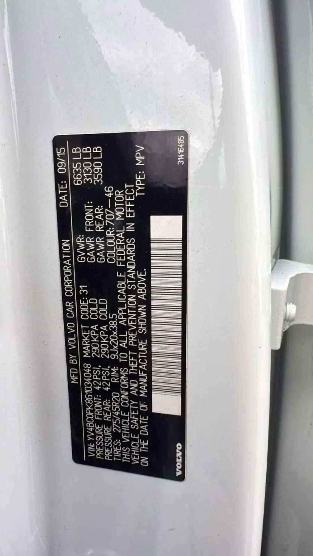 Used 2016 Volvo XC90 T8 Momentum w/ Vision Package image 33