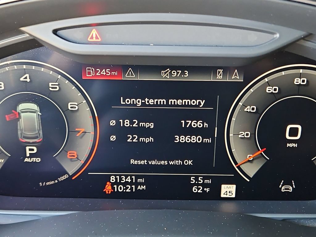 Used 2019 Audi Q8 Premium Plus w/ Premium Plus AWD/4WD image 13