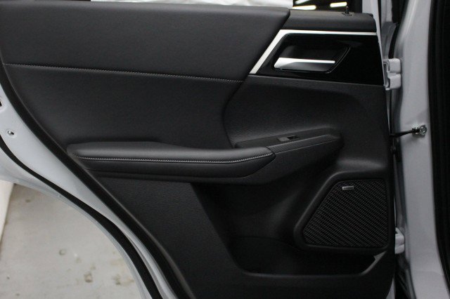 New 2026 Mitsubishi Outlander SE image 26